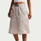 Nike Sportswear Women's Loose Mid-Rise Woven Shorts