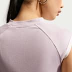 Nike Sportswear Sıkı Kesimli Kolsuz Çeyrek Fermuarlı Kadın Üstü