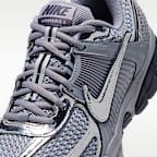 Nike Zoom Vomero 5 Women's Shoes