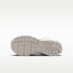 Nike Vomero 5 大童反光裝飾鞋款