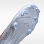 รองเท้าสตั๊ดฟุตบอลหุ้มข้อสูงสำหรับหลายพื้นผิว Nike United Mercurial Superfly 11 Academy