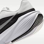 Nike Downshifter 14 løpesko for vei til herre