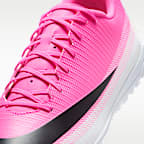 Tacos de futbol para pasto sintético (turf) de corte low Nike Mercurial Vapor 17 Club