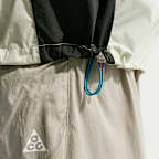 Chamarra con protección contra los rayos UV para hombre Nike ACG "Five Towers"