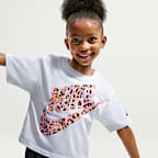 Nike-T-shirt med dyreprint til mindre børn