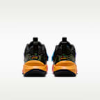 Tenis de básquetbol para niños grandes Nike Team Hustle D 12