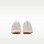 ナイキ ガト LV8 ジュニアシューズ