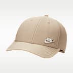 Nike Dri-FIT Club Structured Metal Logo Cap
