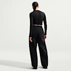 Nike Sportswear Women's Slim Cropped Long-Sleeve T-Shirt