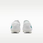 Nike Jr. Phantom 6 Low Pro Older Kids' Multi-Ground Football Boots