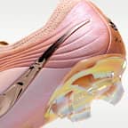 Nike Tiempo Maestro Elite LE Firm-Ground Low-Top Football Boots