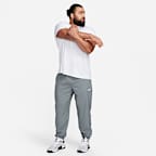 Nike Form Men's Dri-FIT Tapered Versatile Trousers