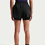 Nike Flow Pantalón corto de running 2 en 1 con cintura alta Dri-FIT - Mujer