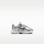 Scarpa Nike V5 RNR – Bebè e bimbo/a