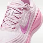 Nike Vomero Plus női országúti futócipő