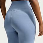 Leggings de tiro alto acampanados para mujer Nike Zenvy