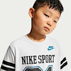 Playera Halftime para niños talla pequeña Nike