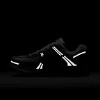 รองเท้าผู้ชาย Nike Zoom Vomero 5