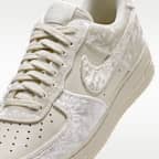 Nike Air Force 1 '07 SE Velvet Women's Shoes