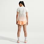Nike Swift Dri-FIT kortermet løpeoverdel til dame