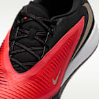Nike Phantom 6 Low Academy Indoor/Court Soccer Shoes