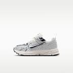 Nike Vomero 5 Little Kids' Shoes with Reflective Accents