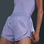 Shorts de correr Dri-FIT con forro de ropa interior para mujer Nike Tempo