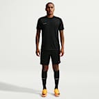Męska koszulka piłkarska z krótkim rękawem Dri-FIT Nike Strike