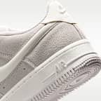 Nike Air Force 1 LV8 Older Kids' Shoes