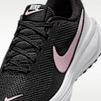 Γυναικεία παπούτσια για τρέξιμο σε δρόμο Nike Revolution 8