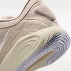 G.T. ハッスル アカデミー EP バスケットボールシューズ