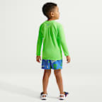 Conjunto de playera de manga larga y shorts para niño talla pequeña Nike Swim Breaker Logo Tape