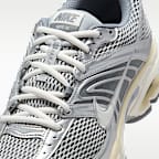 Sko Nike Air Max Moto 2K för män