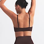 NikeSKIMS Shine Triangel-BH för kvinnor