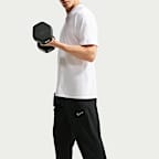 Pants versátiles Dri-FIT de pierna entallada para hombre Nike Form
