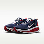Nike Vomero 18 (New England Patriots) Men's NFL Road Running Shoes