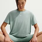 Nike One Relaxed Women's Dri-FIT Short-Sleeve Top