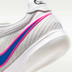 Nike Tiempo Reactgato Indoor/Court Low-Top Soccer Shoes