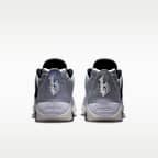 Tenis de básquetbol LeBron Witness 9
