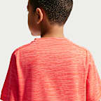 Playera de manga corta Dri-FIT para niños talla grande Nike Multi
