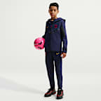 F.C. Barcelona Tech Fleece Older Kids' (Boys') Nike Football Full-Zip Hoodie