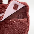 กระเป๋าเด็กโตแบบพาดลำตัวขนสัตว์สังเคราะห์ Nike (1 ล.)