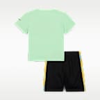Set Nike Hazy Rays med shorts för baby (12–24 mån)