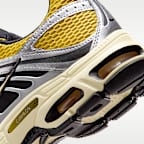Nike Air Max Moto 2K Women's Shoes with Reflective Accents