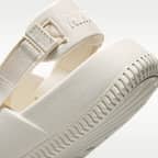 รองเท้าเปิดส้นผู้หญิง Nike Calm