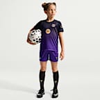 Segunda equipación Stadium FC Barcelona 2026/27 Equipación de tres piezas de fútbol Replica Kobe - Niño/a pequeño/a
