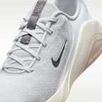 Nike Bella 7 Women's Workout Shoes