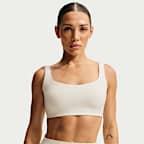 NikeSKIMS Matte Women's Scoop-Neck Bra