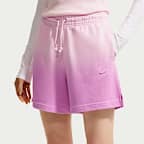 กางเกงขาสั้นเอวปานกลางผู้หญิง Nike Sportswear Phoenix Fleece