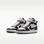 Tenis para niños grandes Nike Court Borough Mid 2
